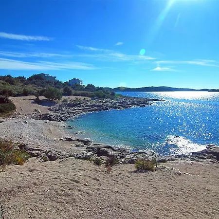 Luca Appartement Zečevo