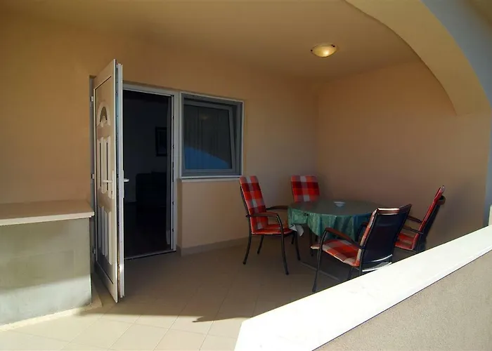 Luca Appartement Zečevo