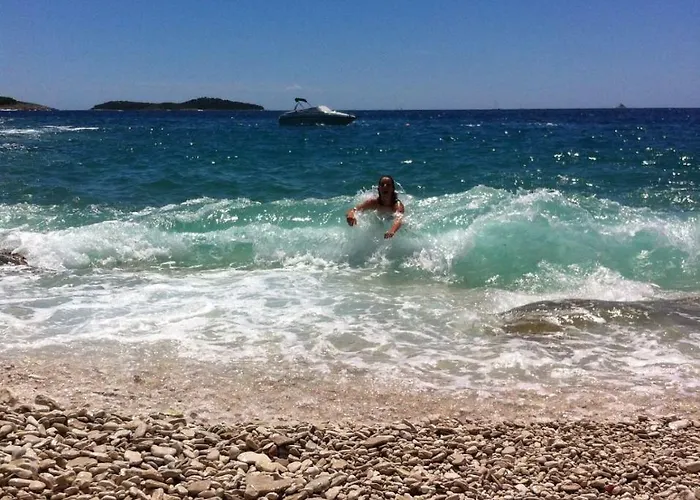 Luca Appartement Zečevo